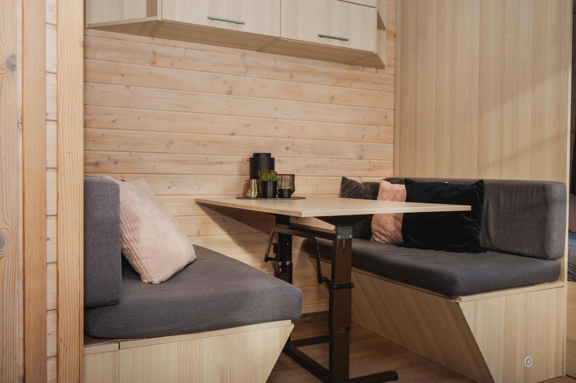 Zeeuwse Chalet Voor 2 Personen ซีรอสแกร์เกอ ภายนอก รูปภาพ