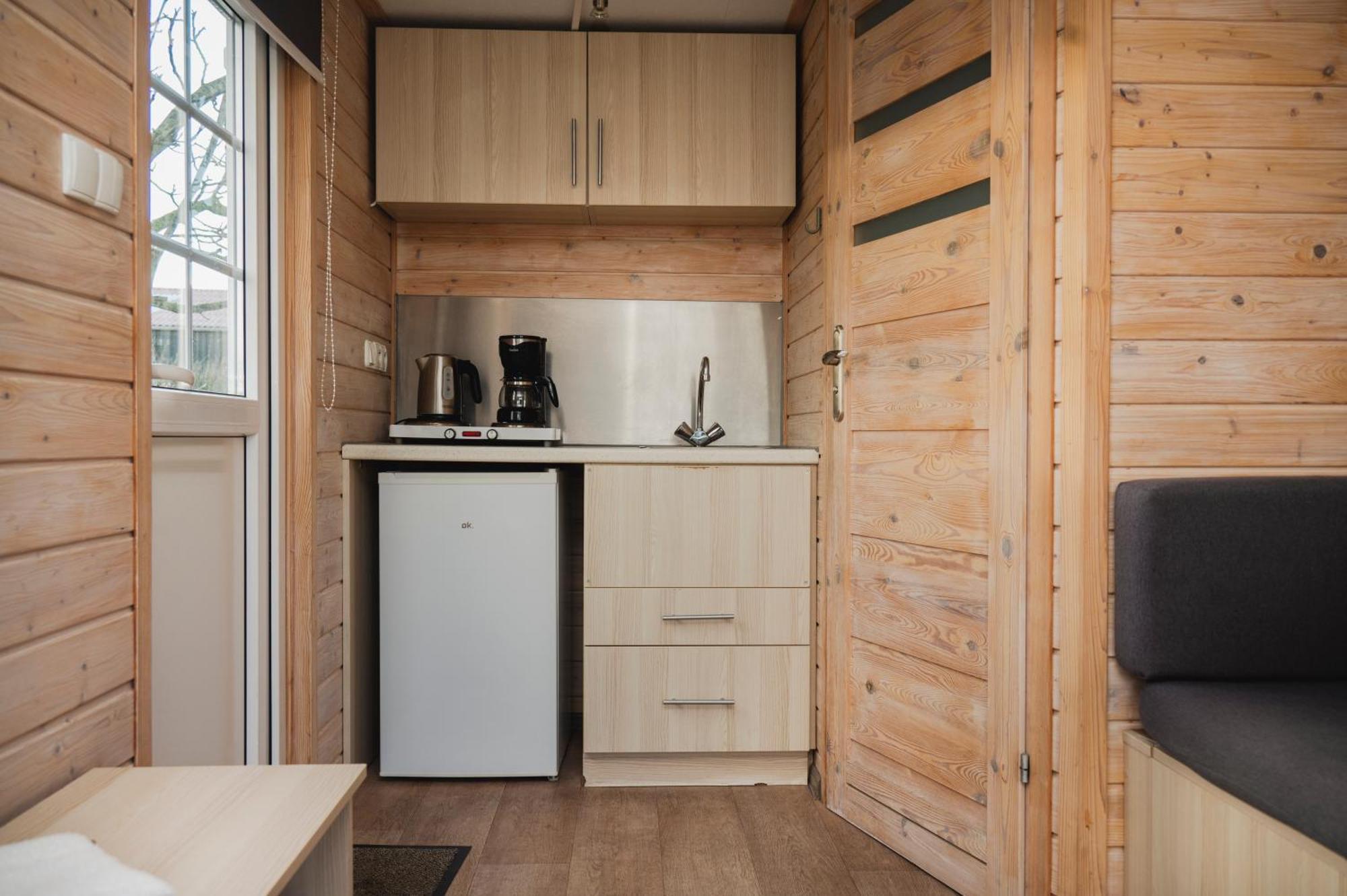 Zeeuwse Chalet Voor 2 Personen ซีรอสแกร์เกอ ภายนอก รูปภาพ
