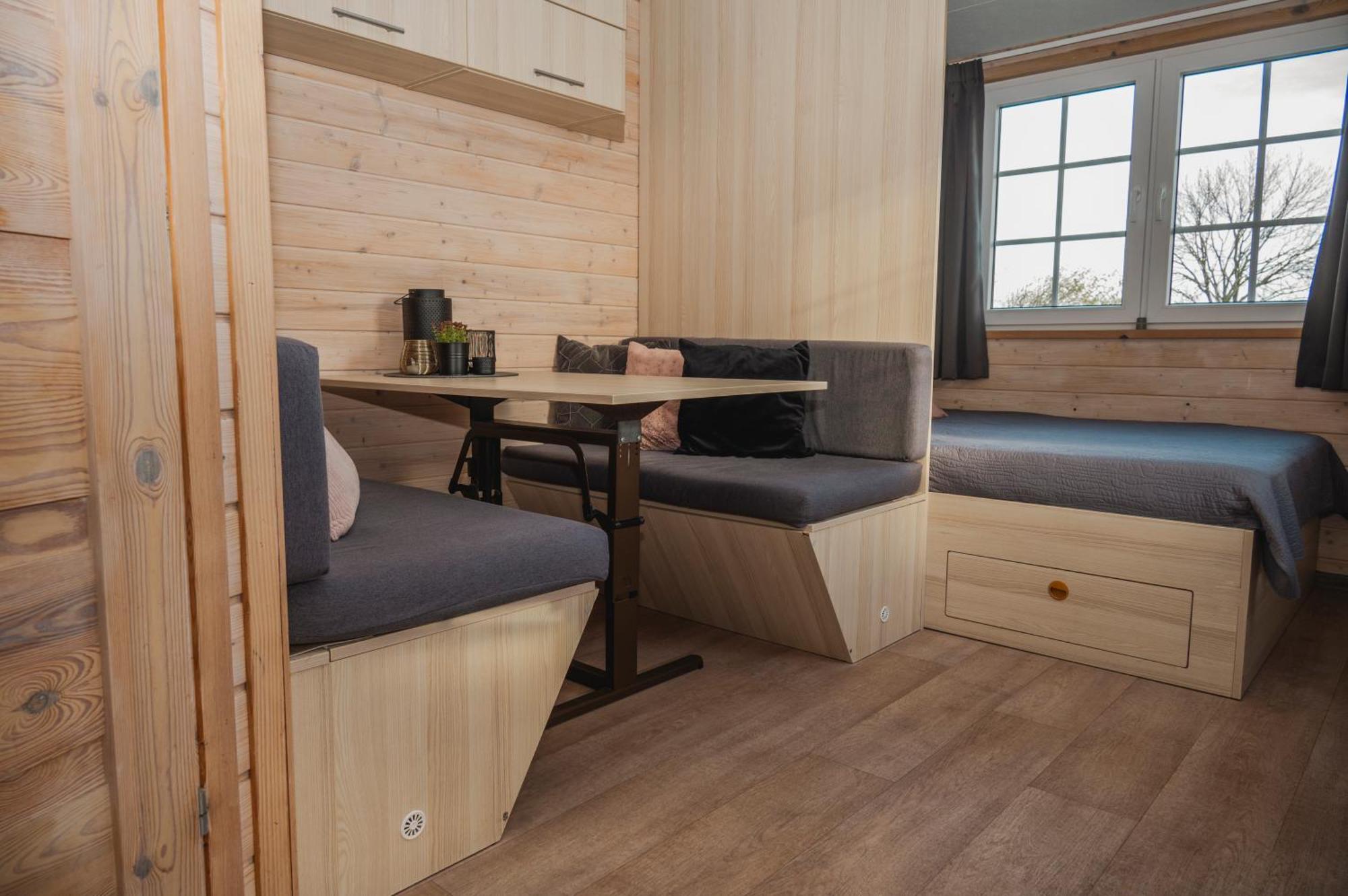 Zeeuwse Chalet Voor 2 Personen ซีรอสแกร์เกอ ภายนอก รูปภาพ