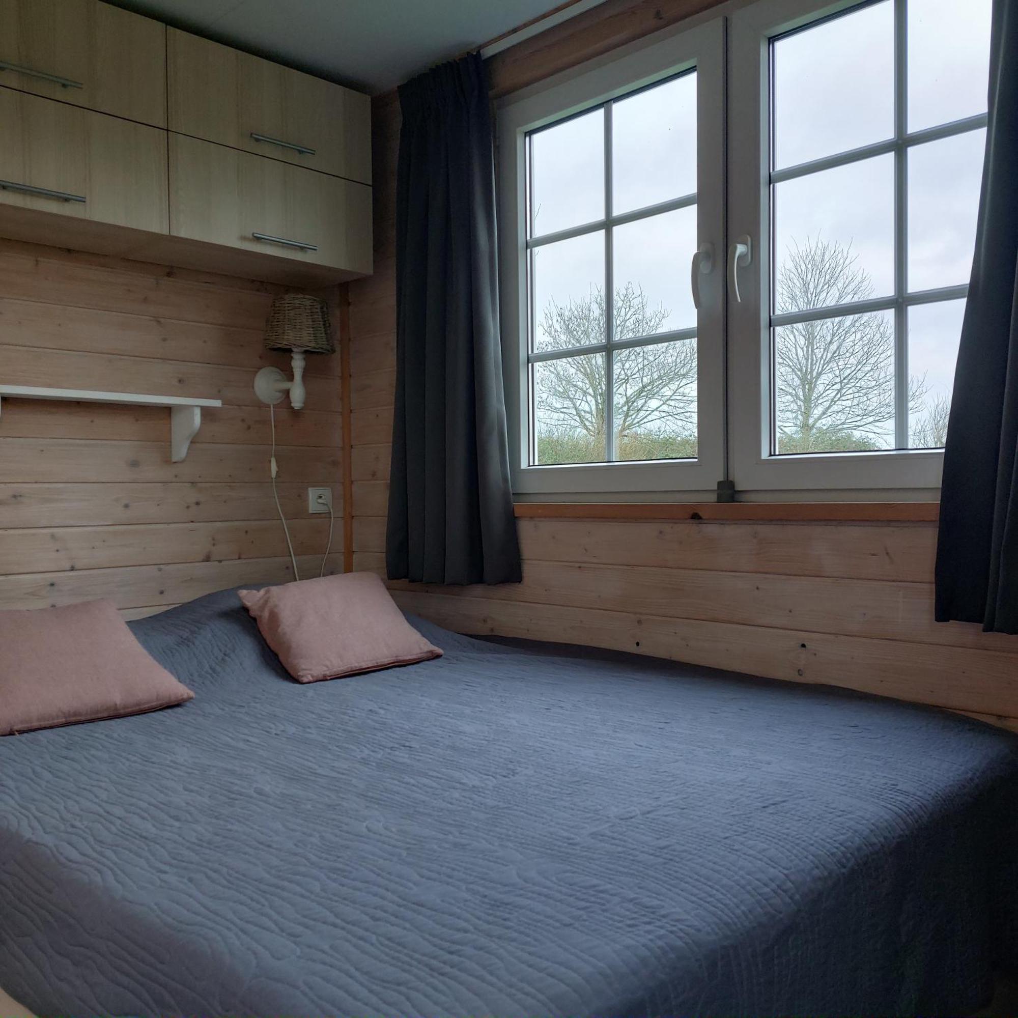 Zeeuwse Chalet Voor 2 Personen ซีรอสแกร์เกอ ภายนอก รูปภาพ